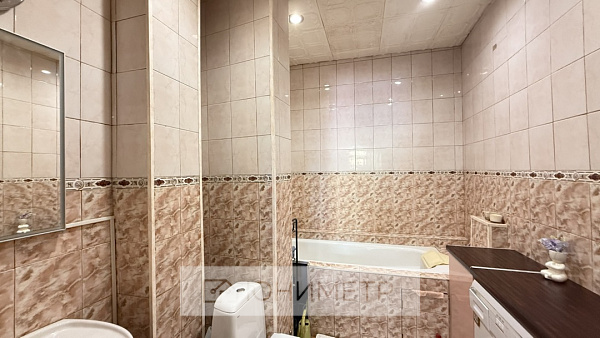 3-к. кв.74.6 м² 3/3 эт. 3-к. кв.74.6 м² 3/3 эт.