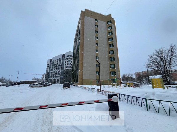 2-к. кв. 39.5 м² 4/11 эт.