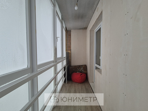 2-к. кв. 40.1 м² 8/14 эт.