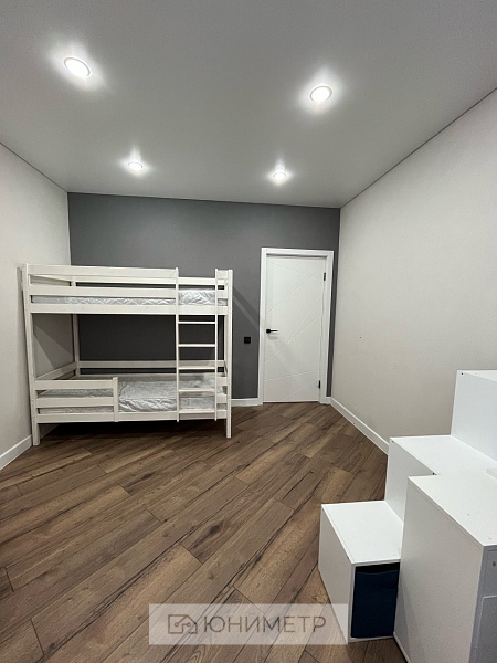 3-к. кв. 67.6 м² 10/12 эт.