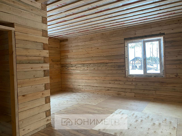 Дом 81 м² на участке 9 сот.