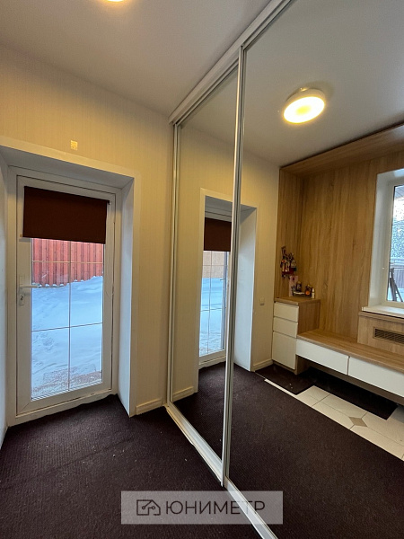 Дом 99.4 м² на участке 8.3 сот.