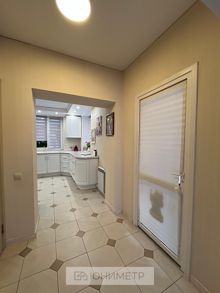 Дом 99.4 м² на участке 8.3 сот.