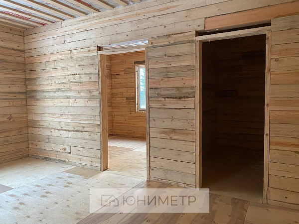 Дом 81 м² на участке 9 сот.