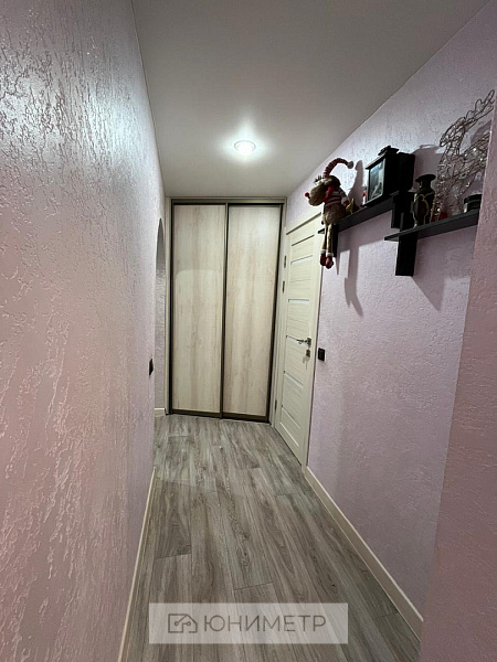 2-к. кв. 57.8 м² 1/9 эт. 2-к. кв. 57.8 м² 1/9 эт.