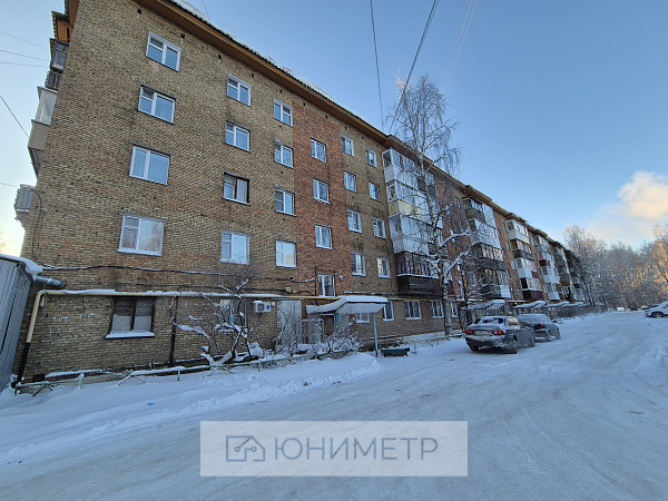 4-к. кв. 60.5 м² 3/5 эт.