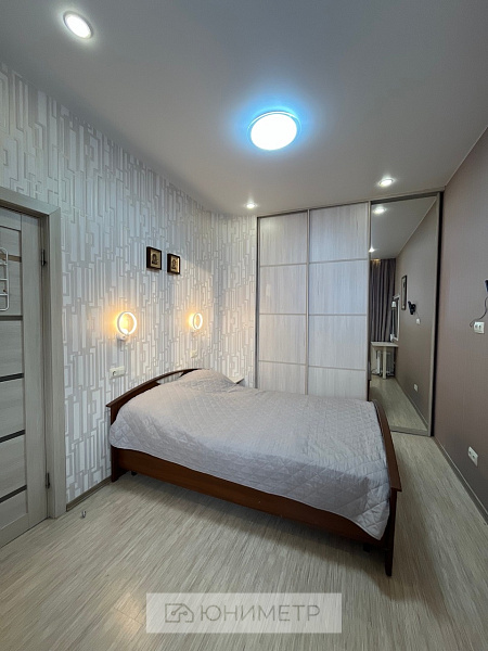 Дом 99.4 м² на участке 8.3 сот.