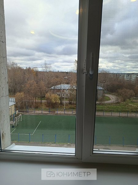 2-к. кв. 51 м² 5/5 эт.