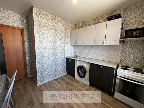 4-к. кв. 84.4 м² 4/4 эт.