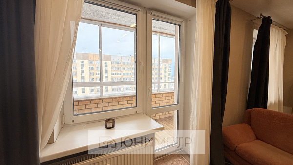 студия-к. кв. 39 м² 8/10 эт.