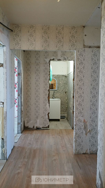 3-к. кв. 67.7 м² 1/5 эт.