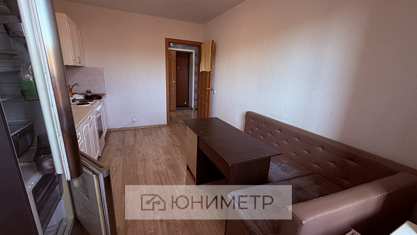 2-к. кв. 63.7 м² 4/4 эт.