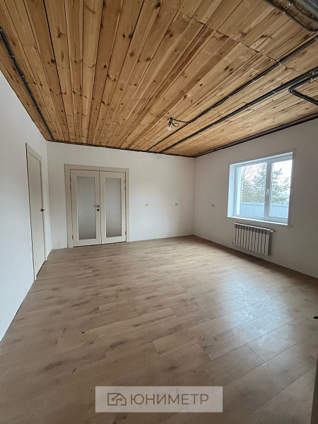 Дом 292 м² на участке 12 сот.