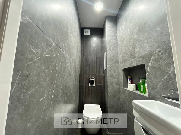 2-к. кв. 39.5 м² 4/11 эт.