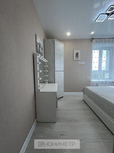 2-к. кв. 55.7 м² 4/14 эт.