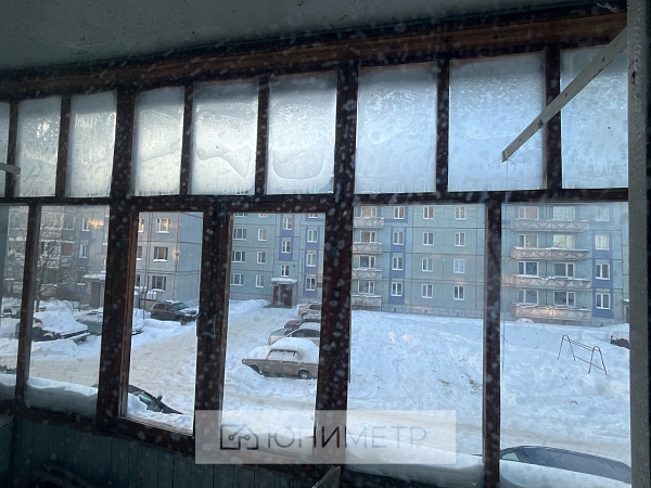 2-к. кв. 54.4 м² 2/5 эт.