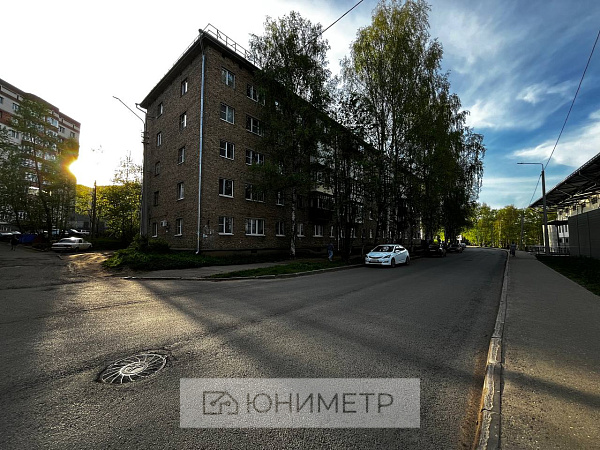 2-к. кв. 44.4 м² 5/5 эт. 2-к. кв. 44.4 м² 5/5 эт.