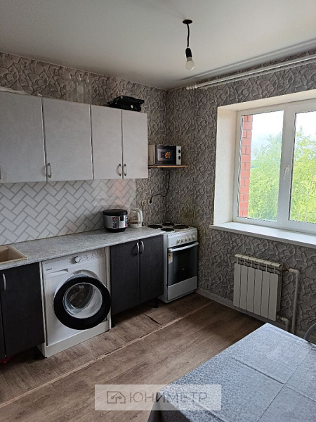 4-к. кв. 84.4 м² 4/4 эт.
