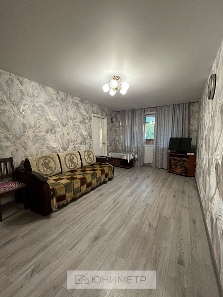 2-к. кв. 44.3 м² 3/5  эт.