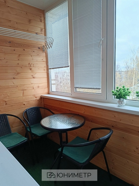 2-к. кв. 51 м² 5/5 эт.