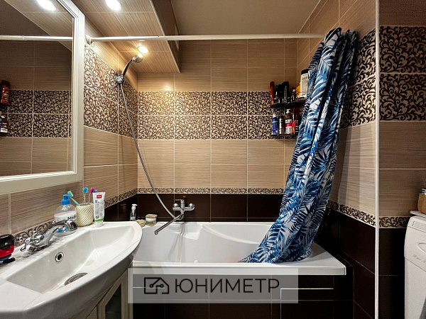 2-к. кв. 43.3 м² 2/5 эт. 2-к. кв. 43.3 м² 2/5 эт.
