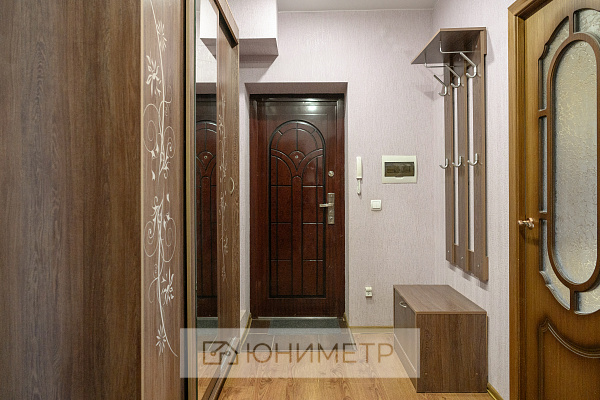 2-к. кв. 54.1 м² 5/5 эт. 2-к. кв. 54.1 м² 5/5 эт.