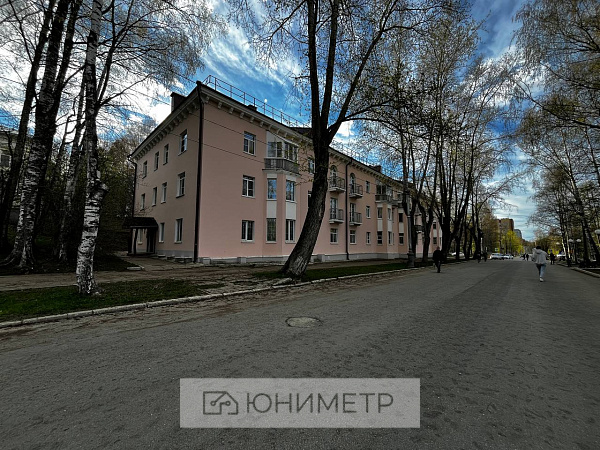 3-к. кв. 76.9 м² 3/3 эт. 3-к. кв. 76.9 м² 3/3 эт.