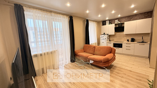 студия-к. кв. 39 м² 8/10 эт.