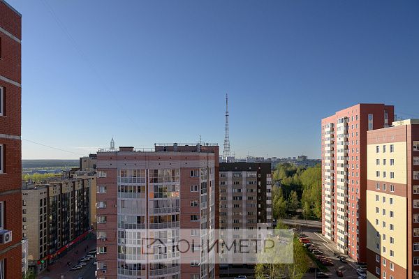 3-к. кв. 82.3 м² 15/16 эт.