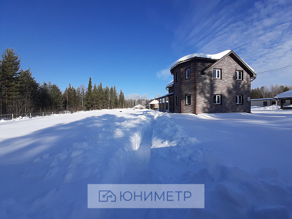 Дом 96 м² на участке 15 сот.