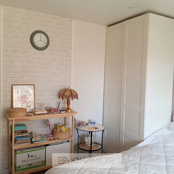 2-к. кв. 37.4 м² 5/5 эт.