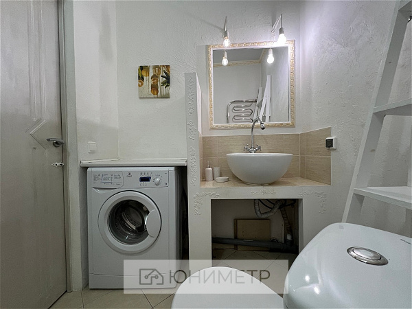 1-к. кв. 37.7 м² 12/18 эт.