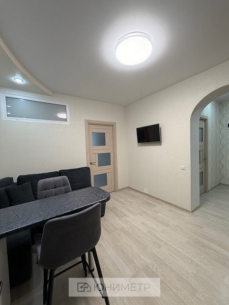 2-к. кв. 52.3 м² 9/10 эт.