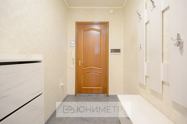 3-к. кв. 156.3 м² 5/5 эт.