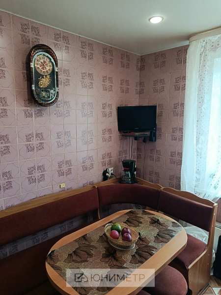 2-к. кв. 50.2 м² 5/5 эт.