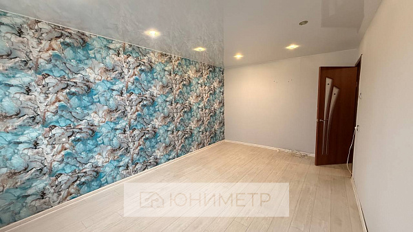 2-к. кв. 52 м² 3/9  эт.