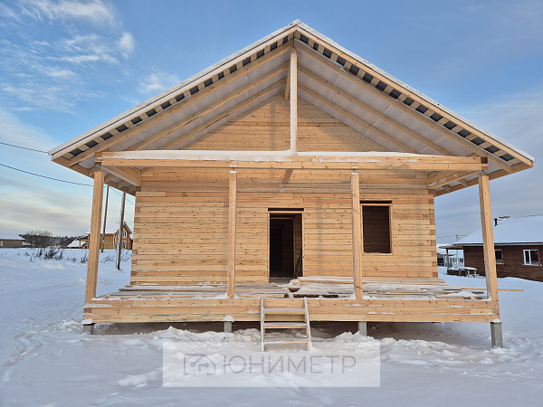 Дом 90 м² на участке 7 сот.