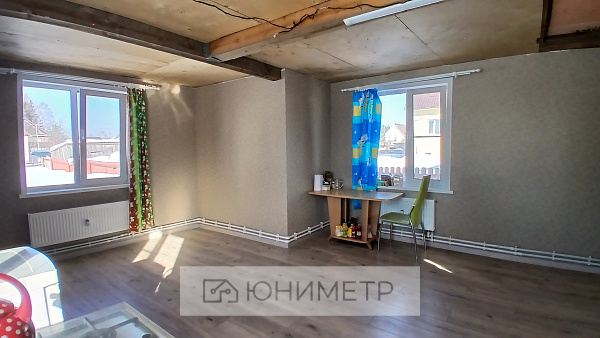 Дом 71.3 м² на участке 4.5 сот.