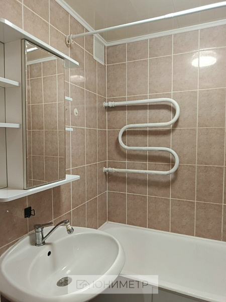 2-к. кв. 51 м² 5/5 эт.