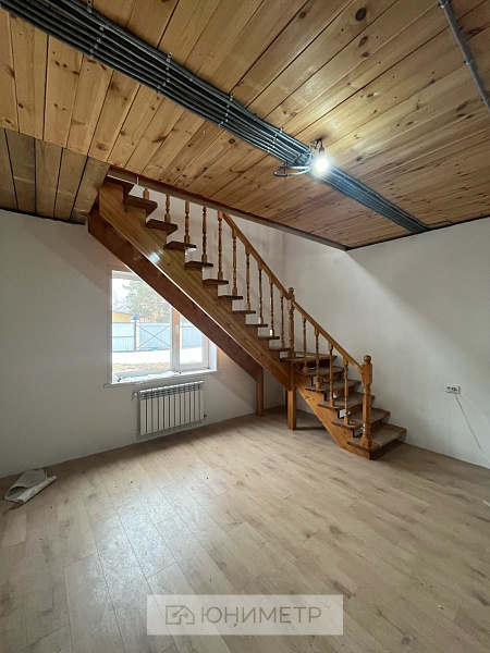 Дом 292 м² на участке 12 сот.