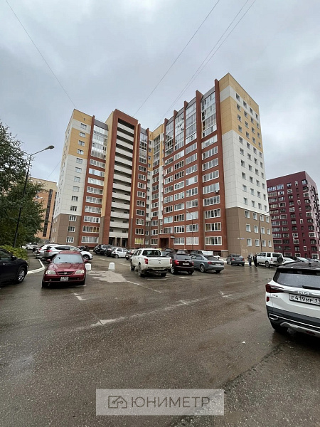 4-к. кв. 118.6 м² 13/13 эт.