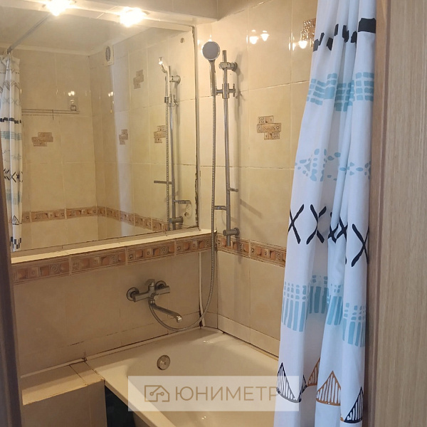 2-к. кв. 37.4 м² 5/5 эт.