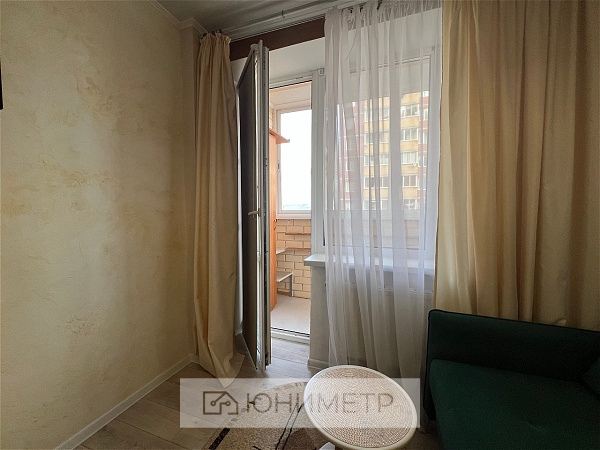 1-к. кв. 37.7 м² 12/18 эт.