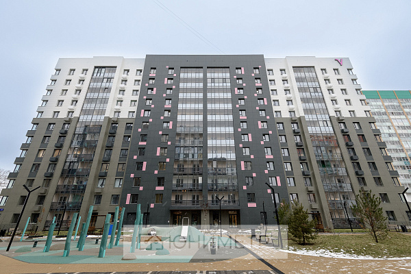 3-к. кв. 70.6 м² 3/12 эт. 3-к. кв. 70.6 м² 3/12 эт.