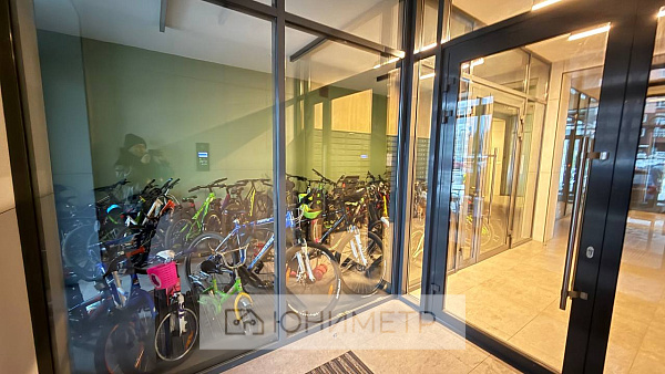 3-к. кв. 68 м² 1/12 эт.