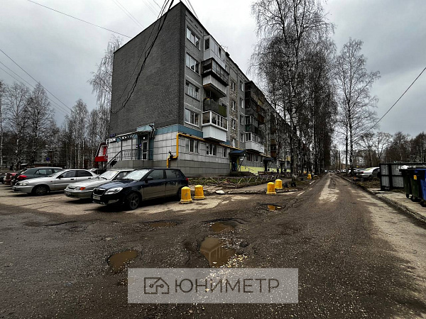 2-к. кв. 43.3 м² 2/5 эт. 2-к. кв. 43.3 м² 2/5 эт.
