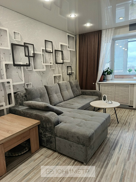 2-к. кв. 51 м² 5/5 эт.