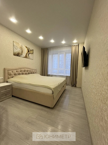 2-к. кв. 56.7 м² 4 /14  эт.