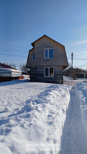 Дом 71.3 м² на участке 4.5 сот.