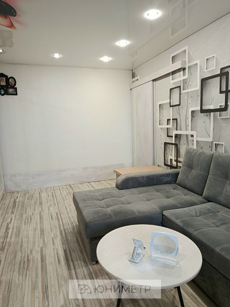 2-к. кв. 51 м² 5/5 эт.